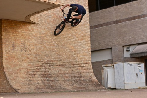 Tight_vert_wall_austin
